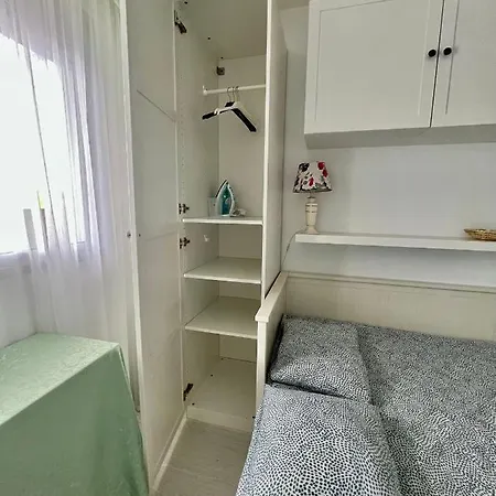 Cosy With Rooftop Terrace And Wifi Apartamento *