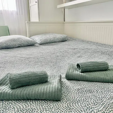 Cosy With Rooftop Terrace And Wifi Apartman Valle de San Lorenzo
